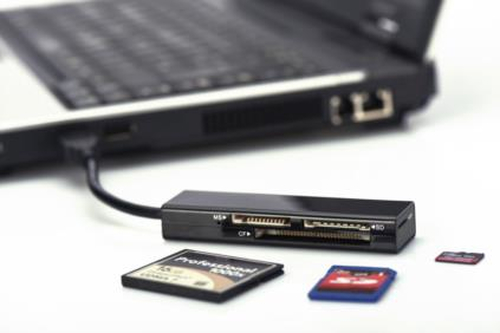 Bild von Ednet USB 3.0 Kartenleser, 4-port Unterstützt MS,SD,T-flash,CF Formate Schwarz