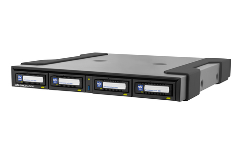 Bild von Overland-Tandberg RDX QuikStation 4 DT, 4-Bay, 4x 1Gb Ethernet, Wechselplatten Array, 1U Desktop